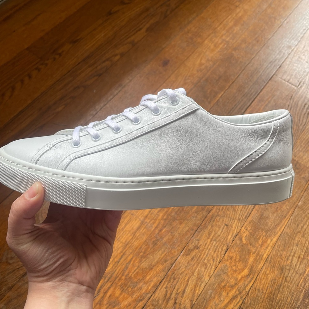 NWT Koio Men’s Size US 8/41 Classic White Low-Top Sneakers